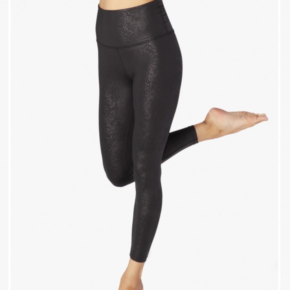 beyond yoga viper leggings